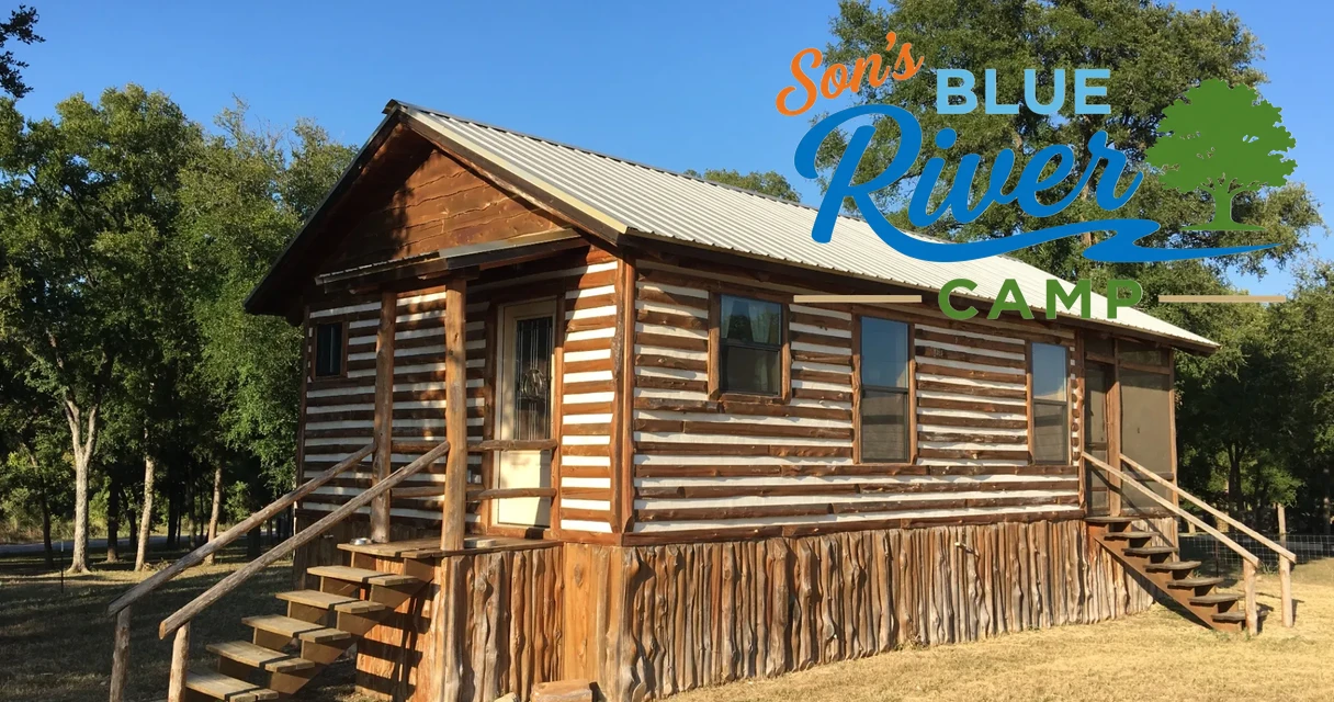Riverfront log cabin near Dallas