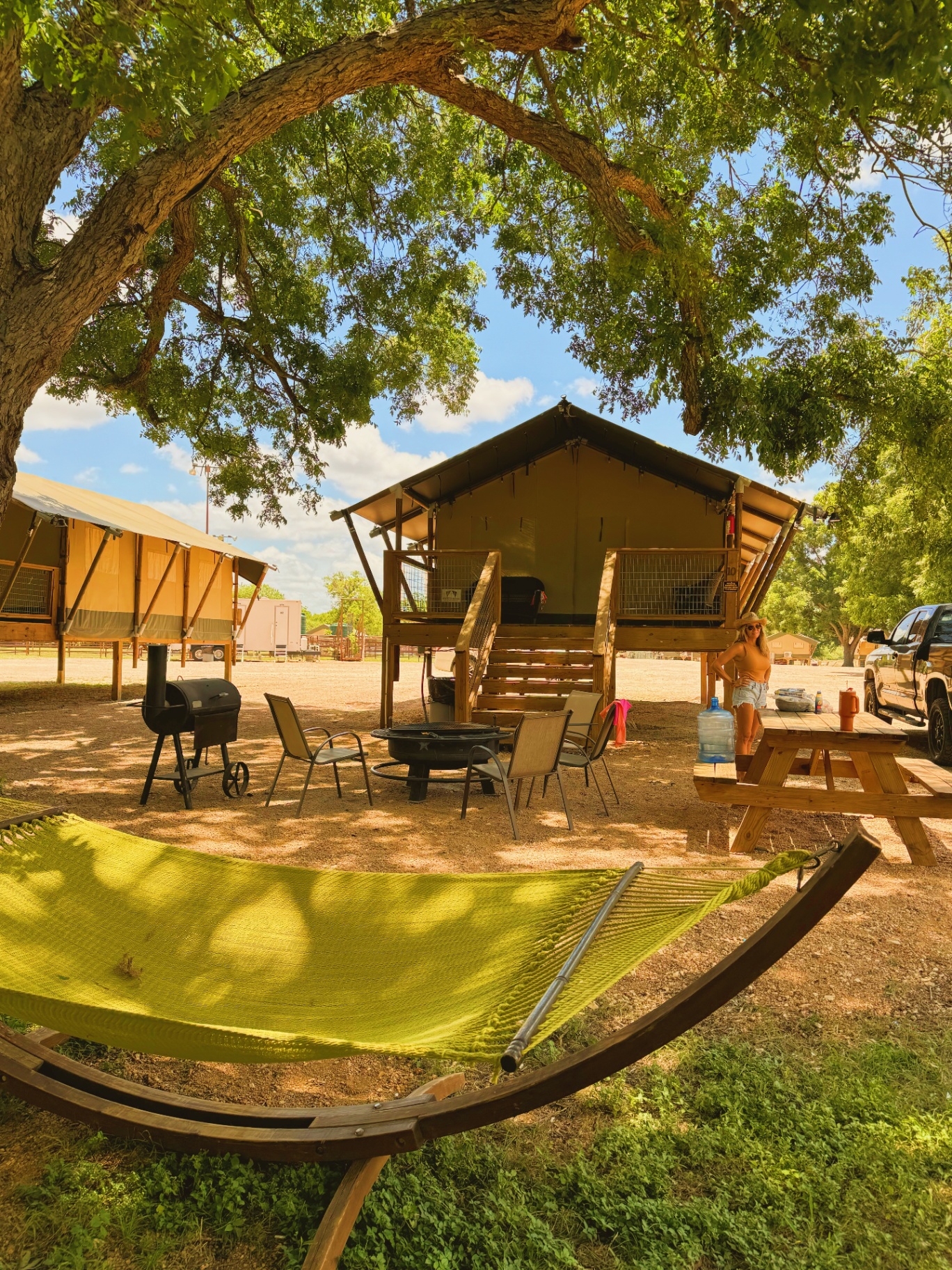 Safari Cabin kitchen